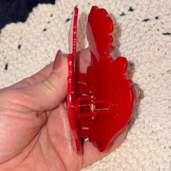 Strawberry Shortcake Claw Hair Clip NWOT - Picture 4 of 4